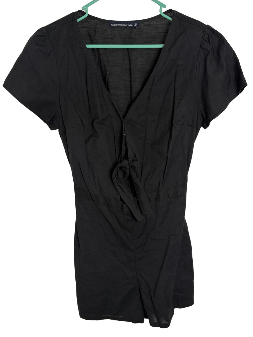 3/$20 Abercrombie & Fitch Black Short Sleeve V-Neck Tie-Front Romper Size Medium